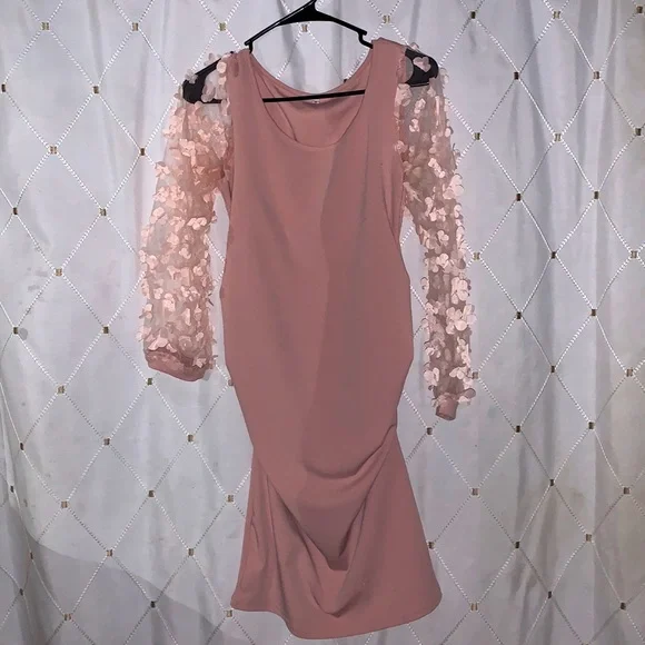 🎉Host Pick 🎉 Floral Bishop Sleeve Midi Pencil Maternity Dress 🤰🏽WORN ONCE! - Picture 7 of 10